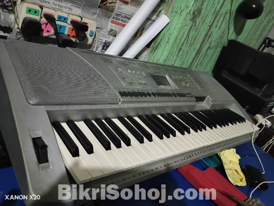 Yamaha psr450 keyboard sell